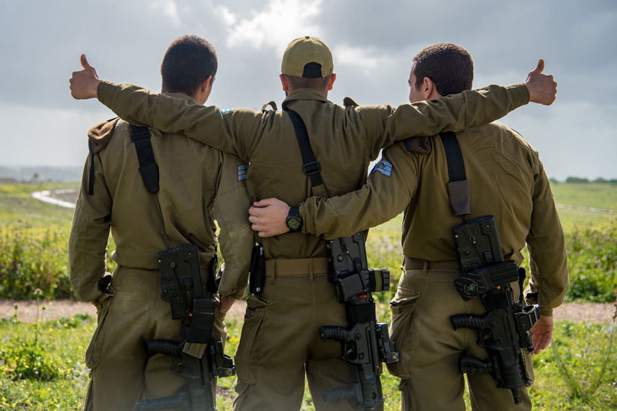 chayal_boded_lone_soldier